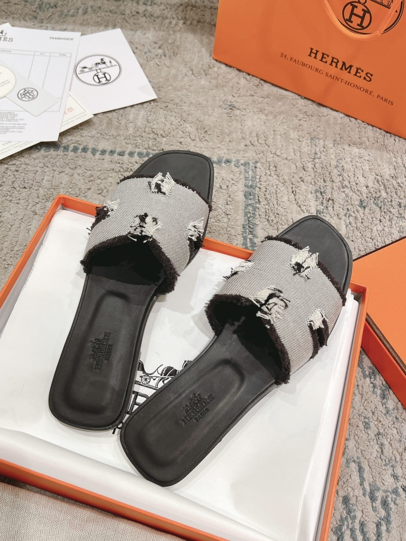 Hermes Slippers